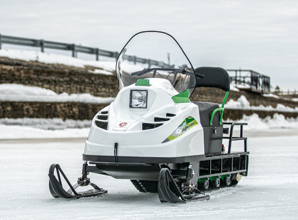 купить Снегоход Артик-4Т Люкс 20 л.с