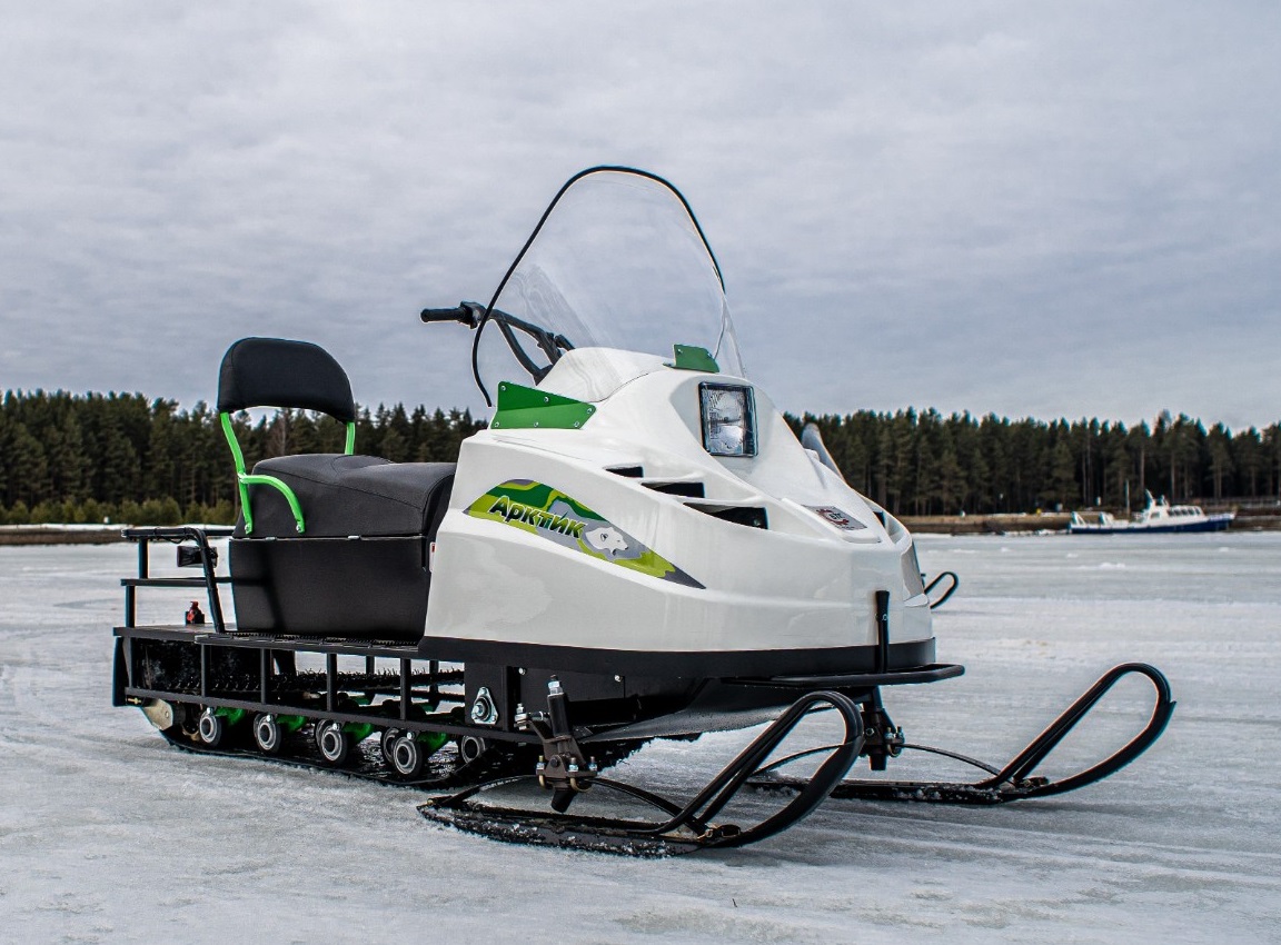 Снегоход "АРТИК-4Т" ЛОНГ 18.5 л.с (Белый)